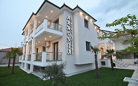 Armonia Luxury Suites